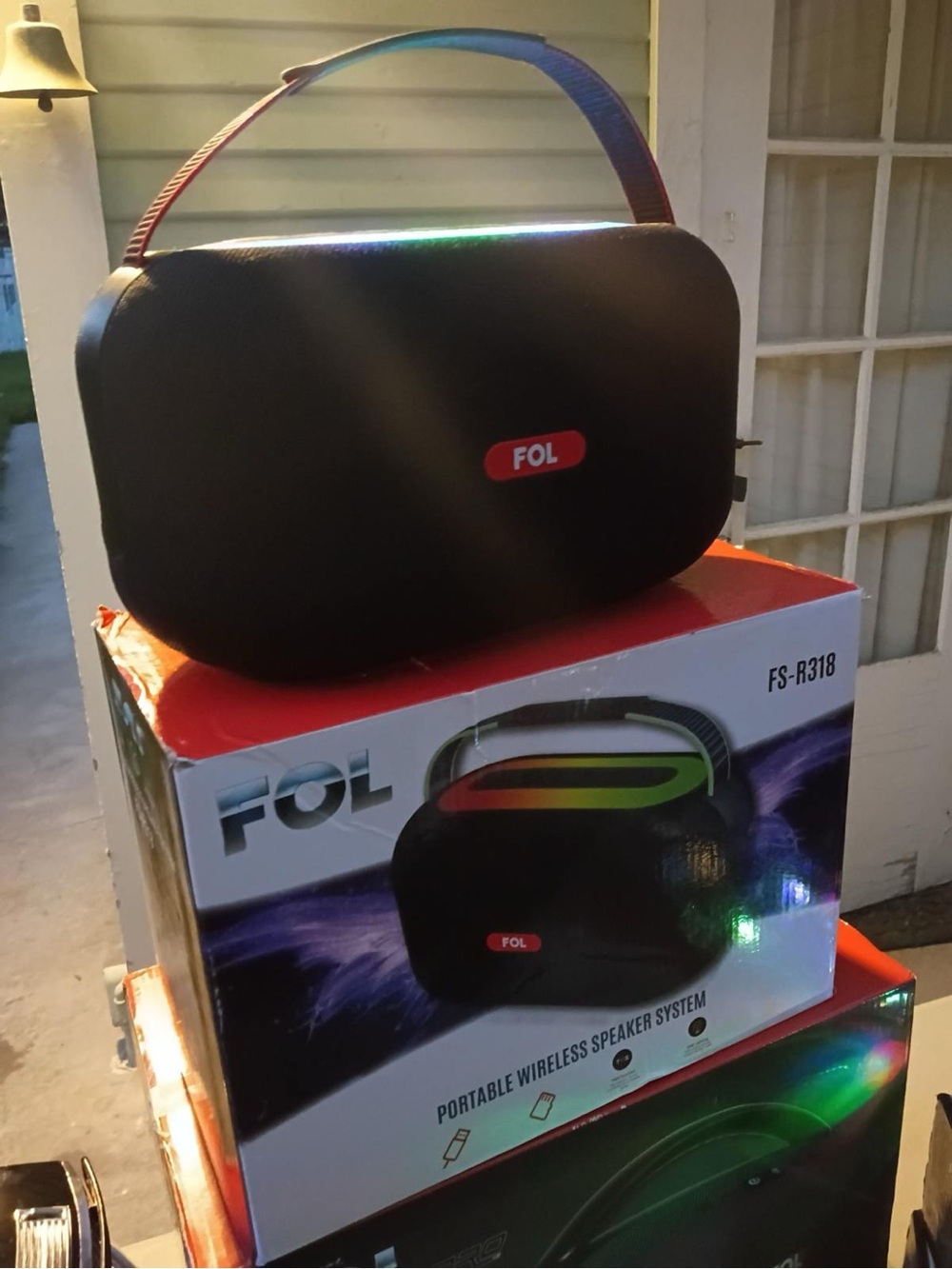 Black Portable Wireless VR Headset Case with Handle